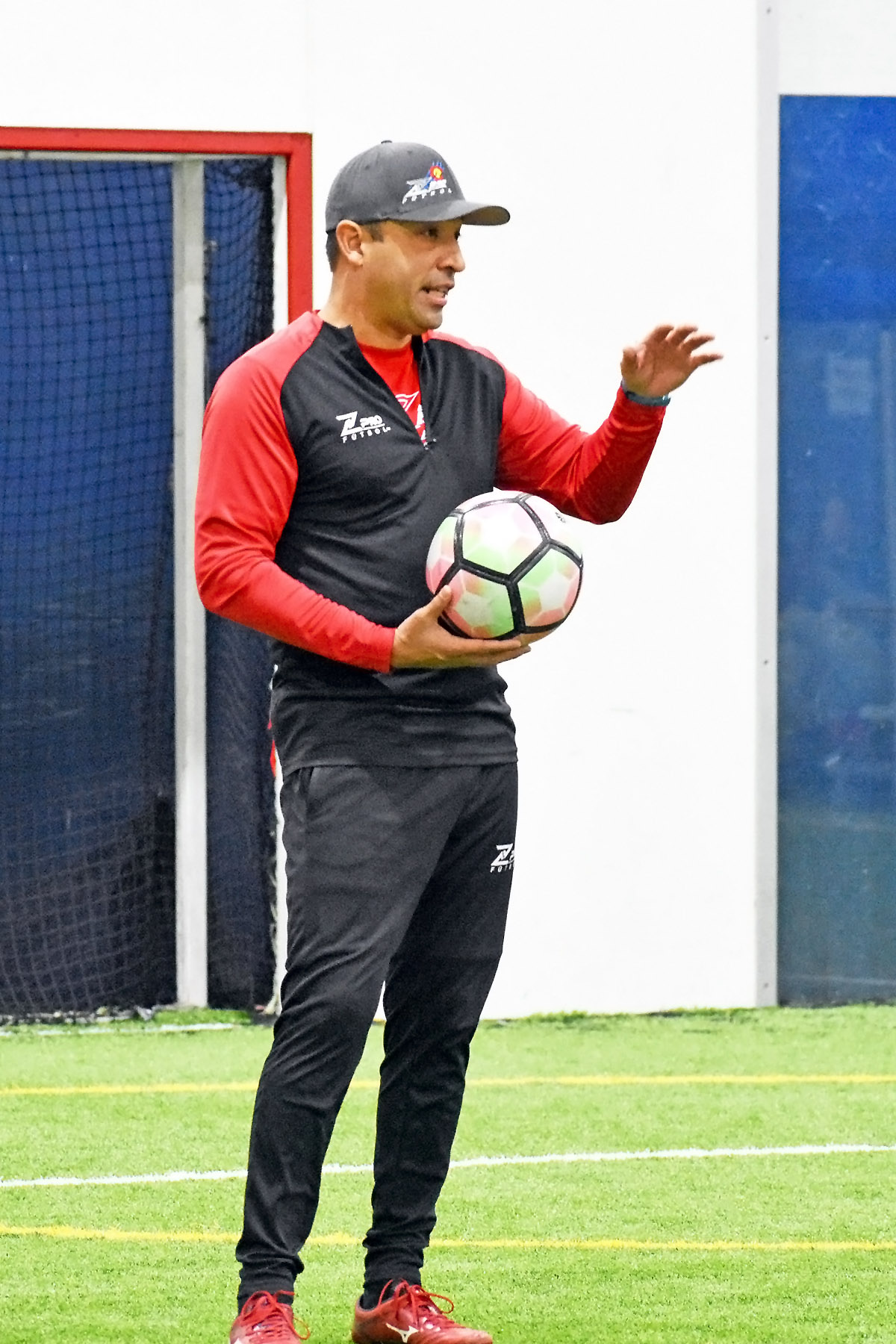 Zuriel Lozano international goalkeeper coach in Denver